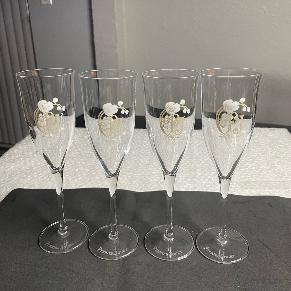 PERRIER JOUET  CRYSTAL CHAMPAGNE FLUTE